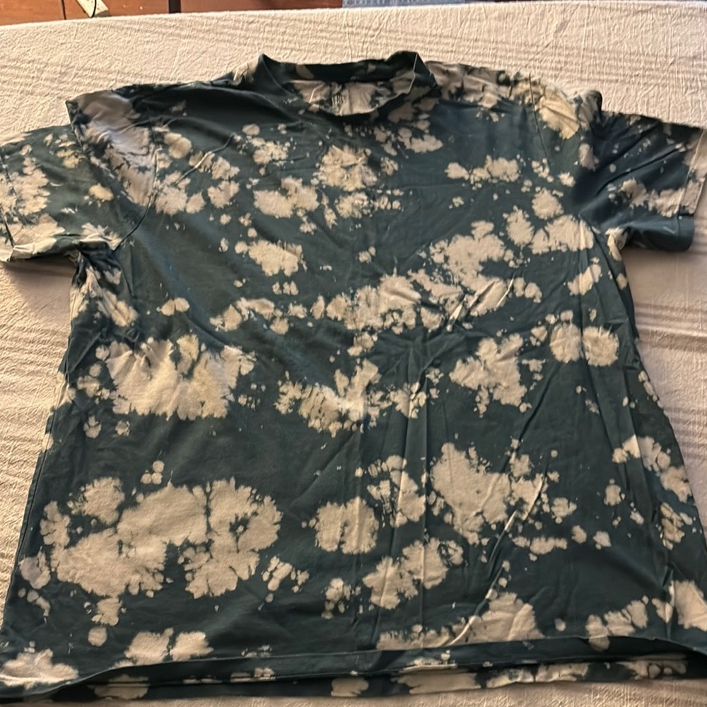 True Craft Men's Short Sleeve Tie-Dye Tee - Green and White